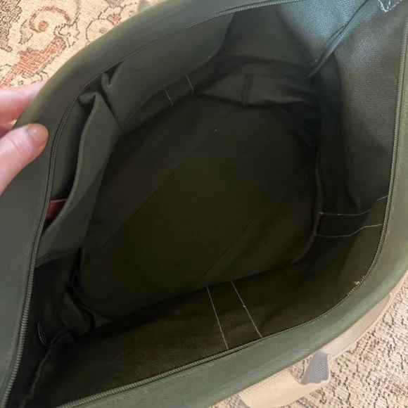 Canvas weekender tote bag. - Picture 5 of 5